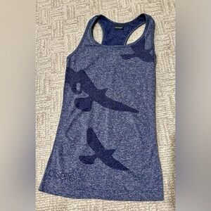 Oiselle seamless navy blue exercise top size XS